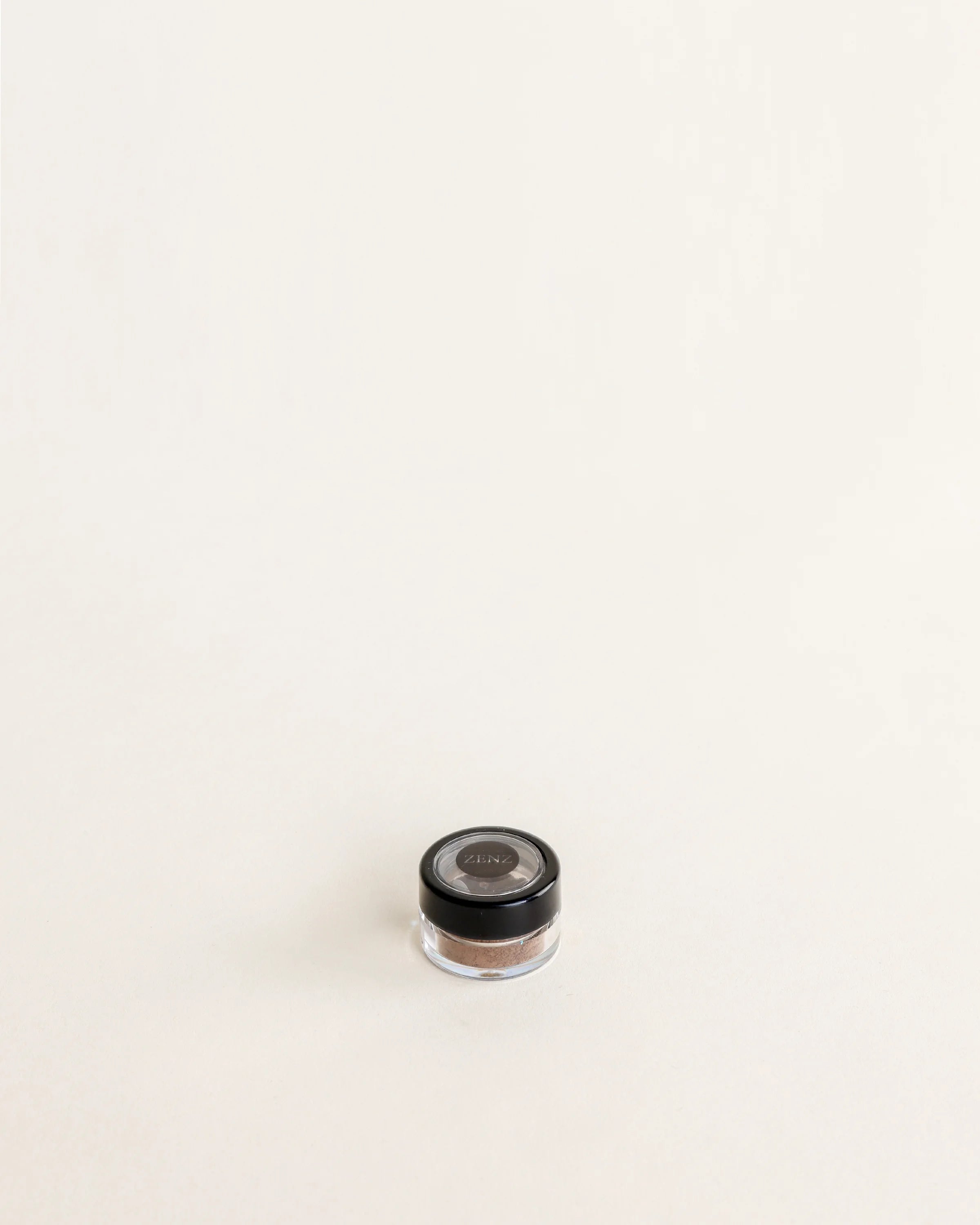 Mineral Eyeshadow Lucia no. 51, brun øjenbryn