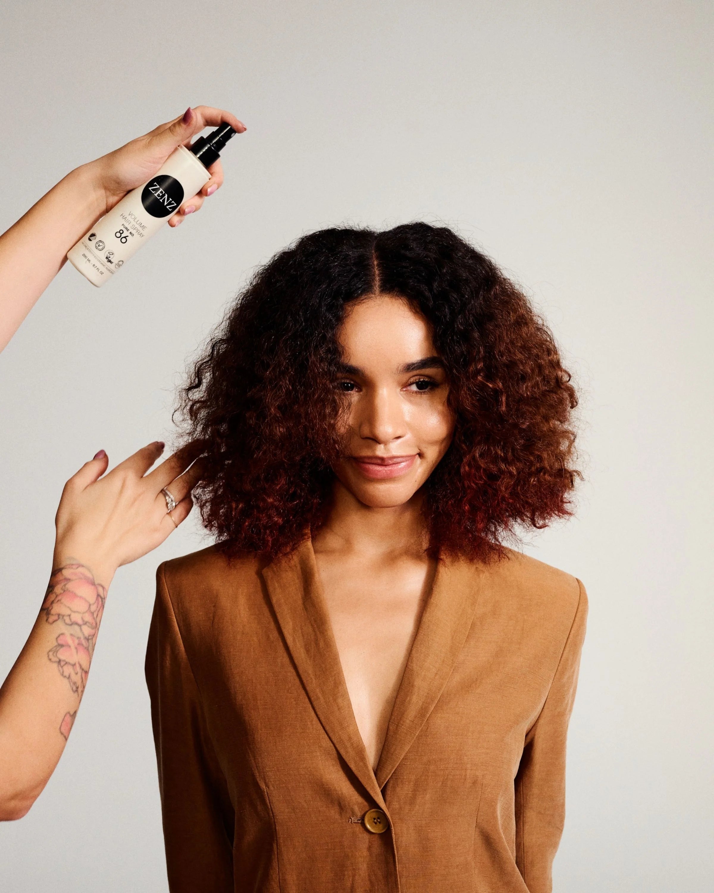 Volume Hair Spray Pure no. 86